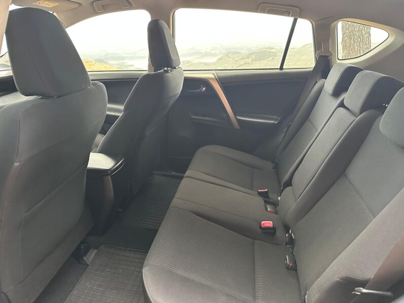 RAV4 4X2 2.0 D4D COMFORT