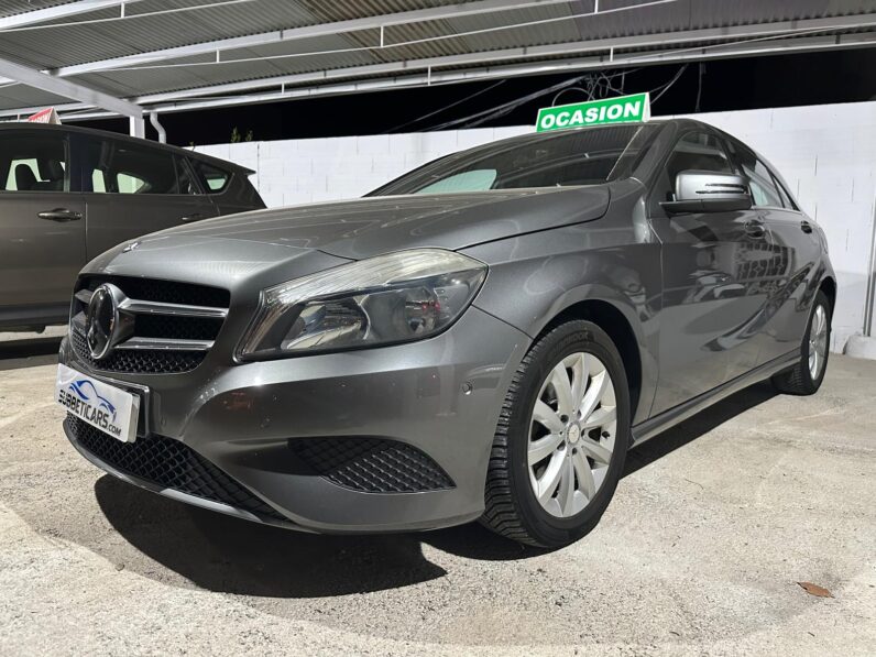 MERCEDEZ KLASSE A 180 BLUE EFFICIENCY