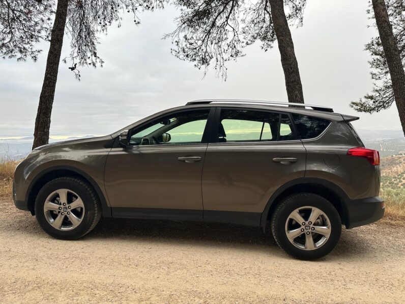 RAV4 4X2 2.0 D4D COMFORT