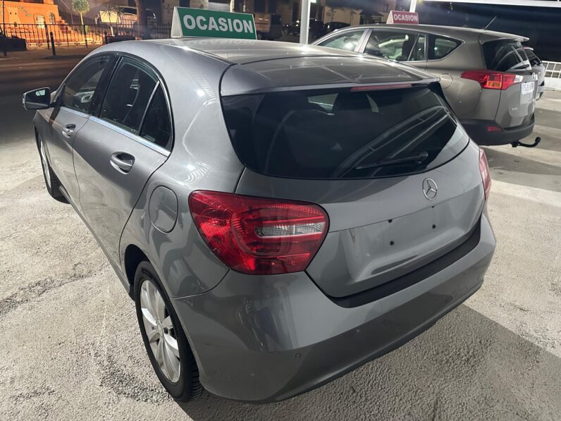 MERCEDEZ KLASSE A 180 BLUE EFFICIENCY