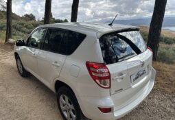 Toyota RAV 4 2.2 D-4D 4×4 Crossover Lounge