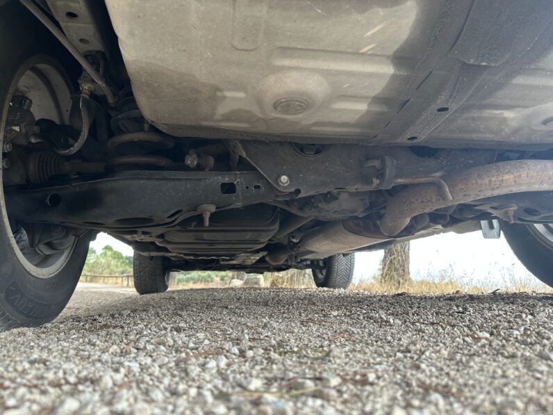 Toyota RAV 4 2.2 D-4D 4×4 Crossover Lounge