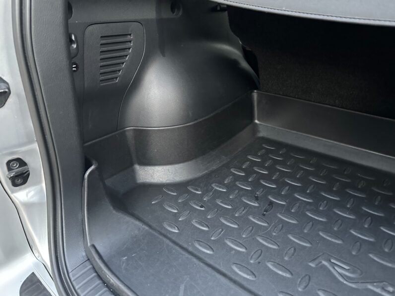 Toyota RAV 4 2.2 D-4D 4×4 Crossover Exclusive