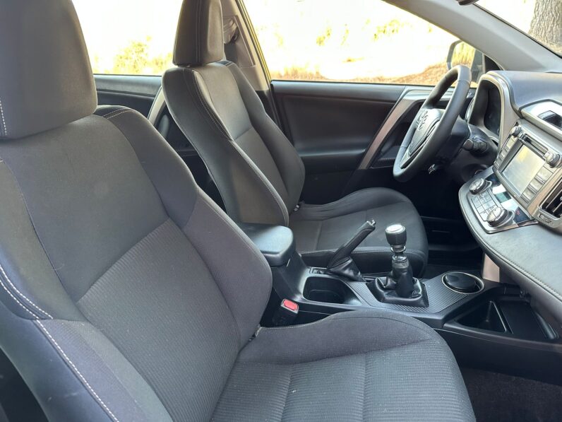 TOYOTA RAV4 – 4X4 D4D 2.2 COMFORT