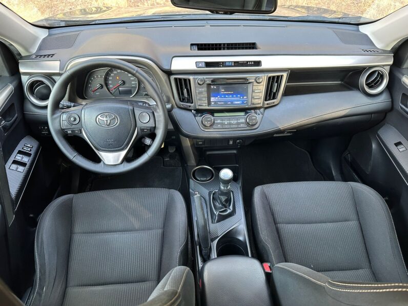 TOYOTA RAV4 – 4X4 D4D 2.2 COMFORT