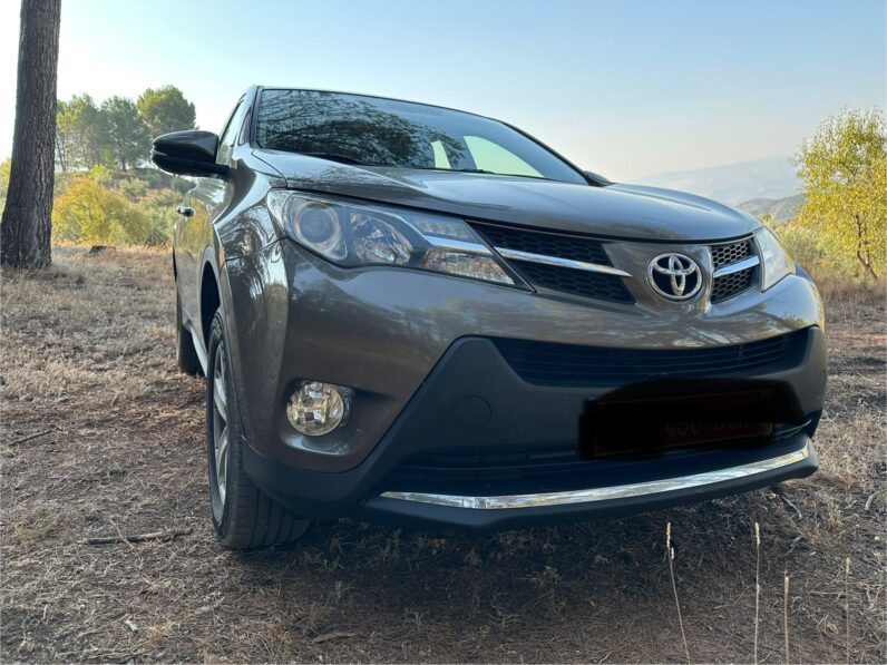 TOYOTA RAV4 – 4X4 D4D 2.2 COMFORT