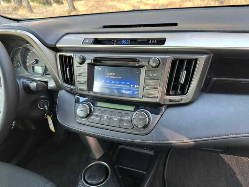 TOYOTA RAV4 – 4X4 D4D 2.2 COMFORT