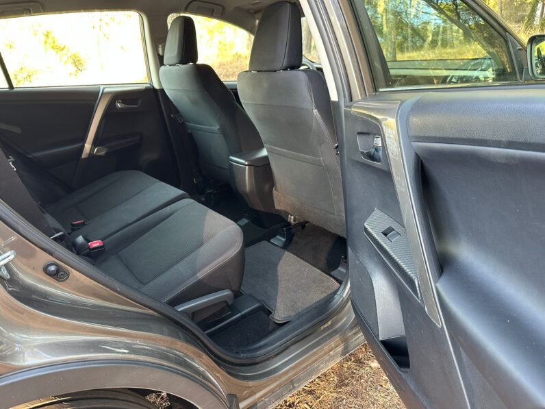 TOYOTA RAV4 – 4X4 D4D 2.2 COMFORT