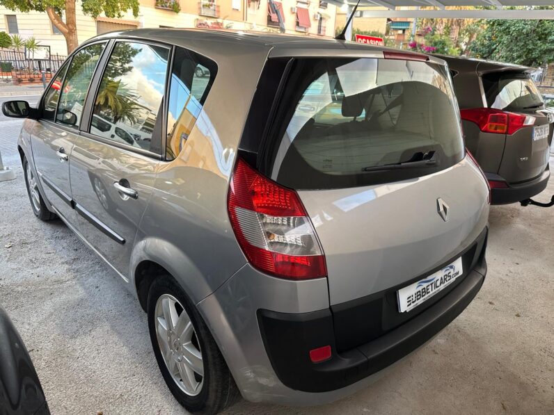 RENAULT SCENIC