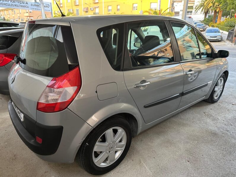 RENAULT SCENIC