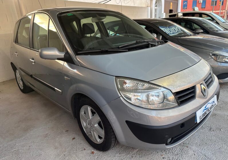 RENAULT SCENIC