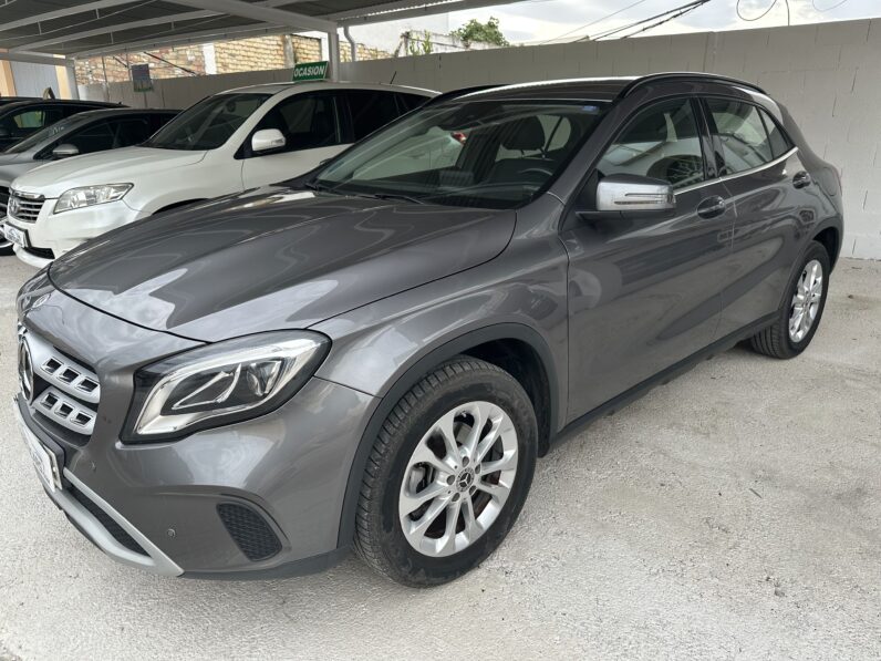 GLA 200D
