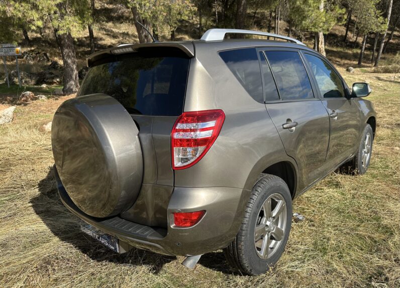 Toyota RAV 4 2.2 D-4D Executive