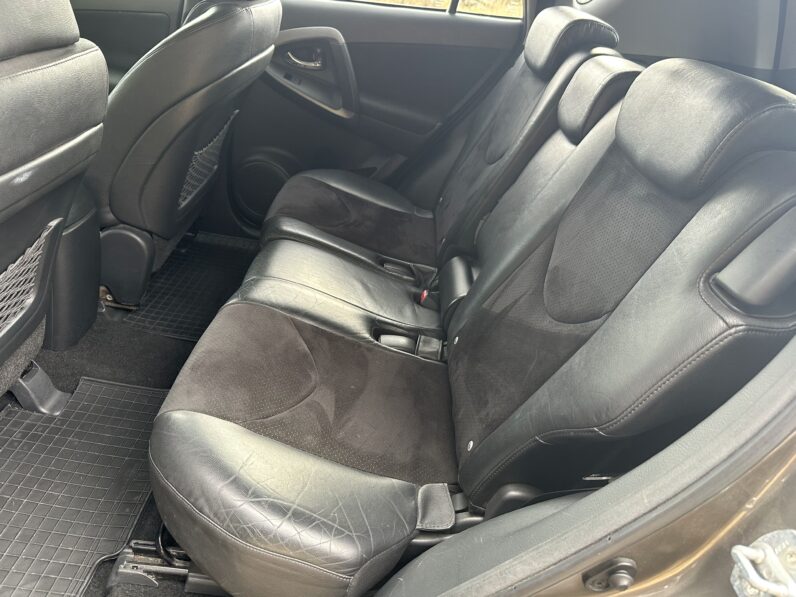 Toyota RAV 4 2.2 D-4D Executive