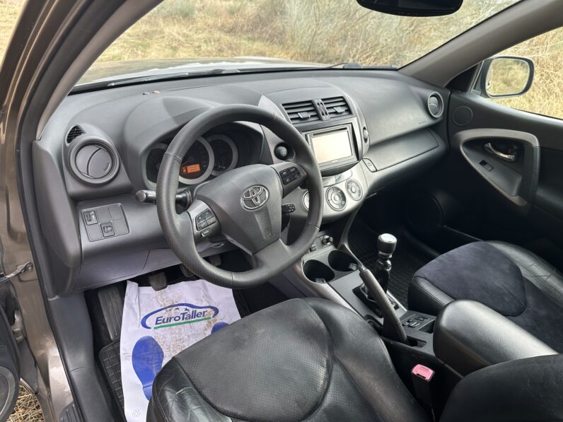 Toyota RAV 4 2.2 D-4D Executive