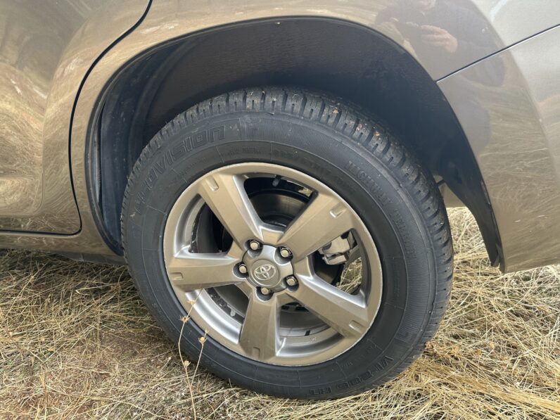 Toyota RAV 4 2.2 D-4D Executive