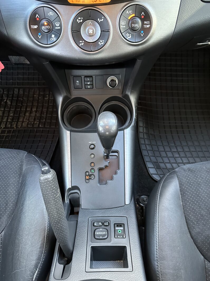 RAV4 AUTOMATICO