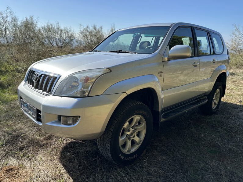 LAND CRUISER 120 5 MANUAL