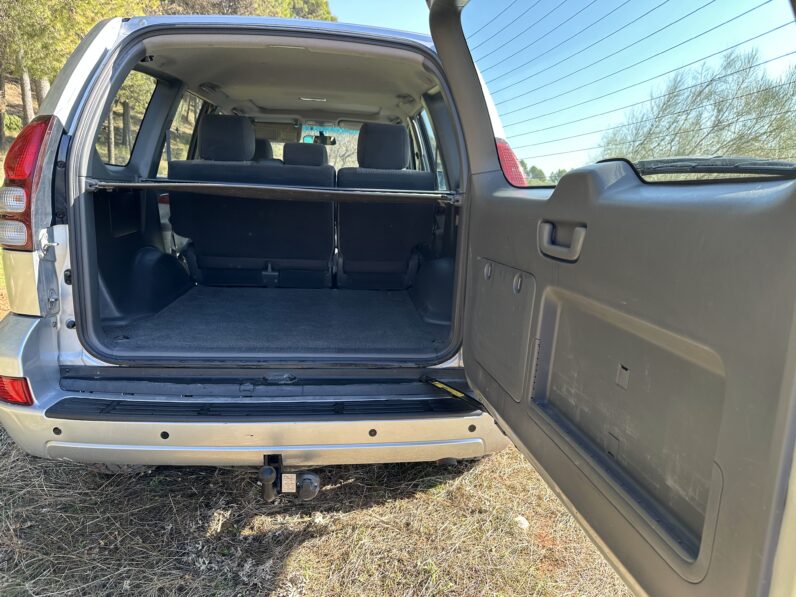 LAND CRUISER 120 5 MANUAL