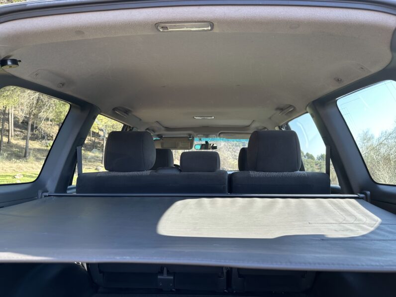 LAND CRUISER 120 5 MANUAL