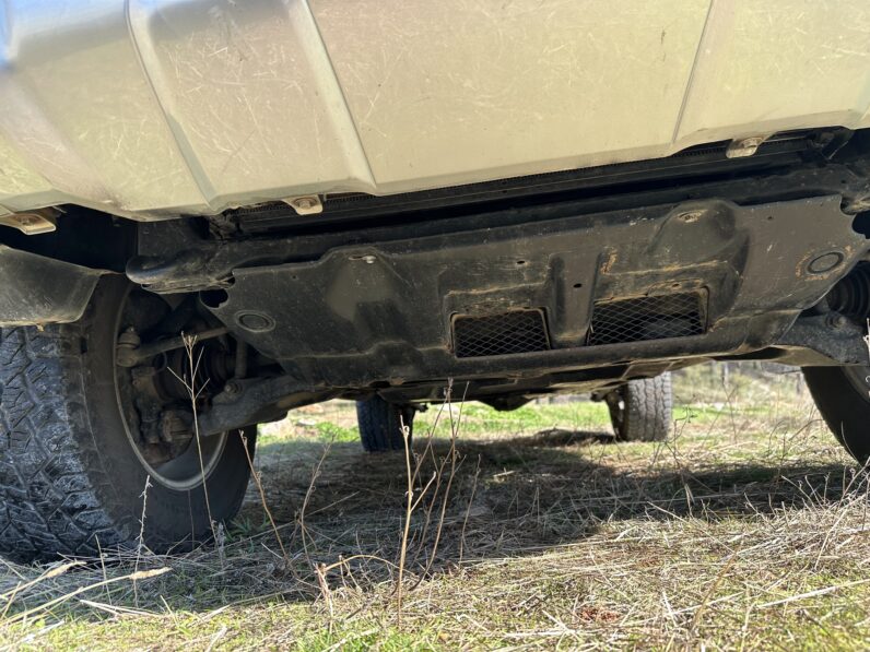 LAND CRUISER 120 5 MANUAL