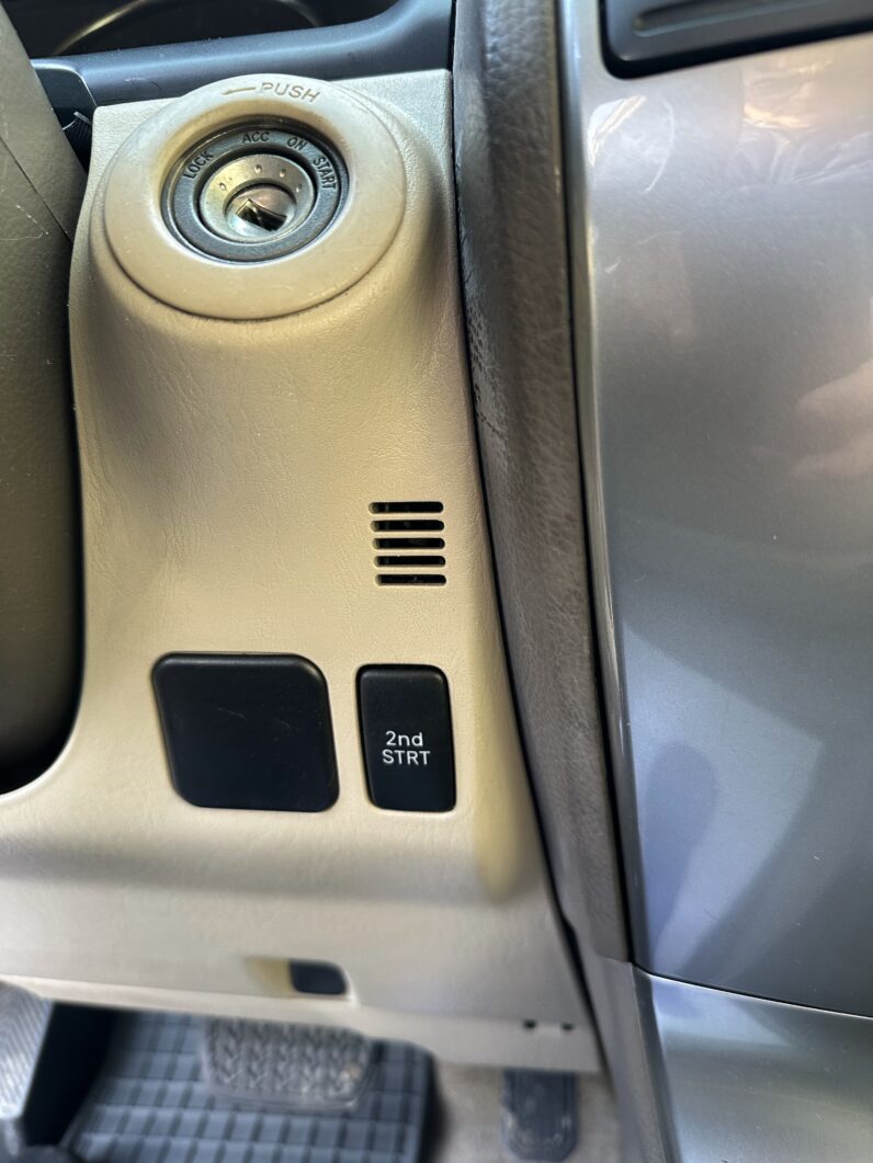 LAND CRUSIER 120 AZUL