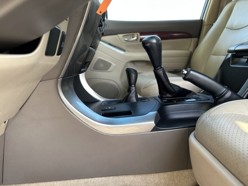 LAND CRUSIER 120 AZUL