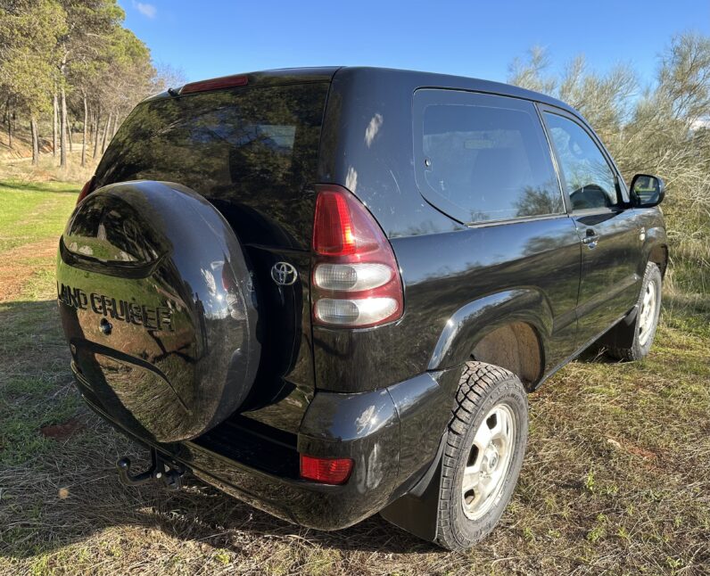 LAND CRUISER 3P