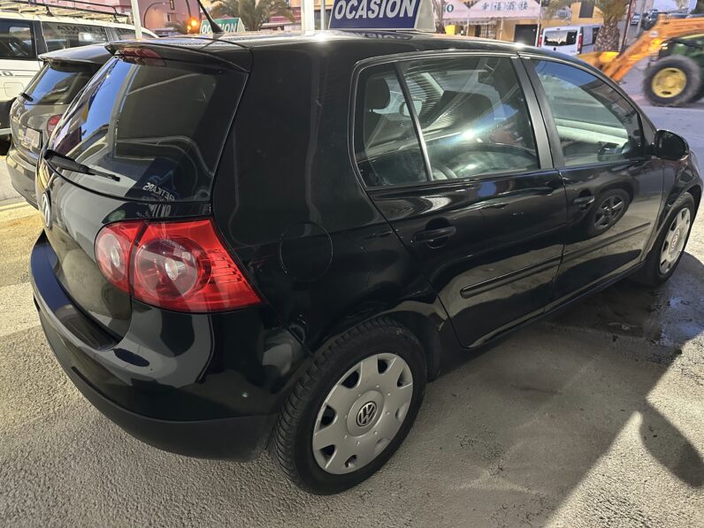 GOLF V 1.4 TRENDLINE NEGRO