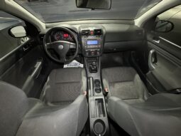 GOLF V 1.4 TRENDLINE NEGRO