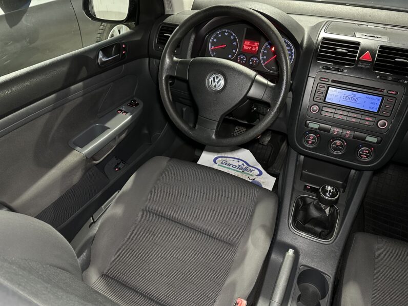 GOLF V 1.4 TRENDLINE NEGRO