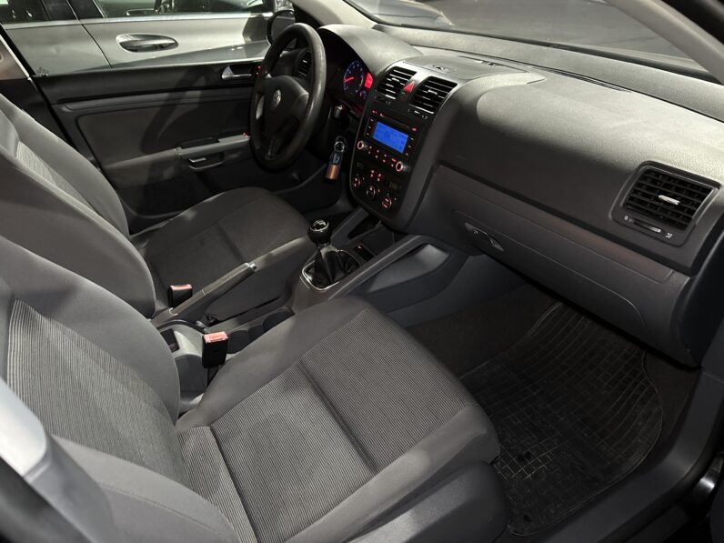 GOLF V 1.4 TRENDLINE NEGRO