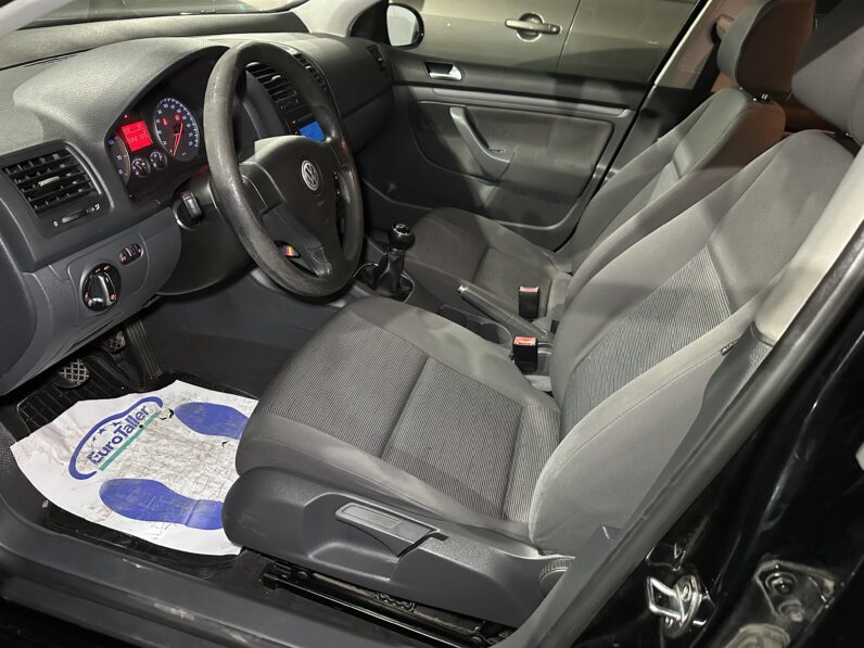 GOLF V 1.4 TRENDLINE NEGRO