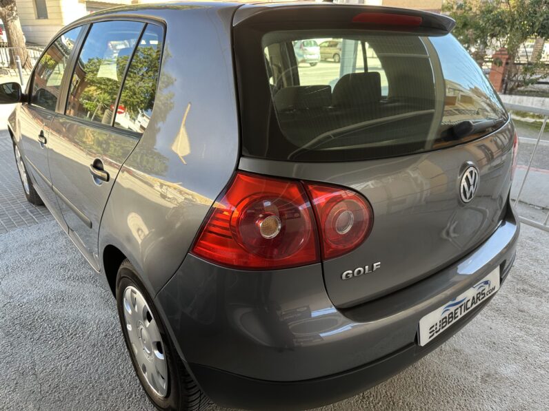 GOLF V 1.4 i TRENDLINE