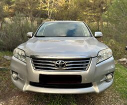 RAV4 4X4 D-4D 2.2 AUTO