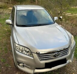 RAV4 4X4 D-4D 2.2 AUTO