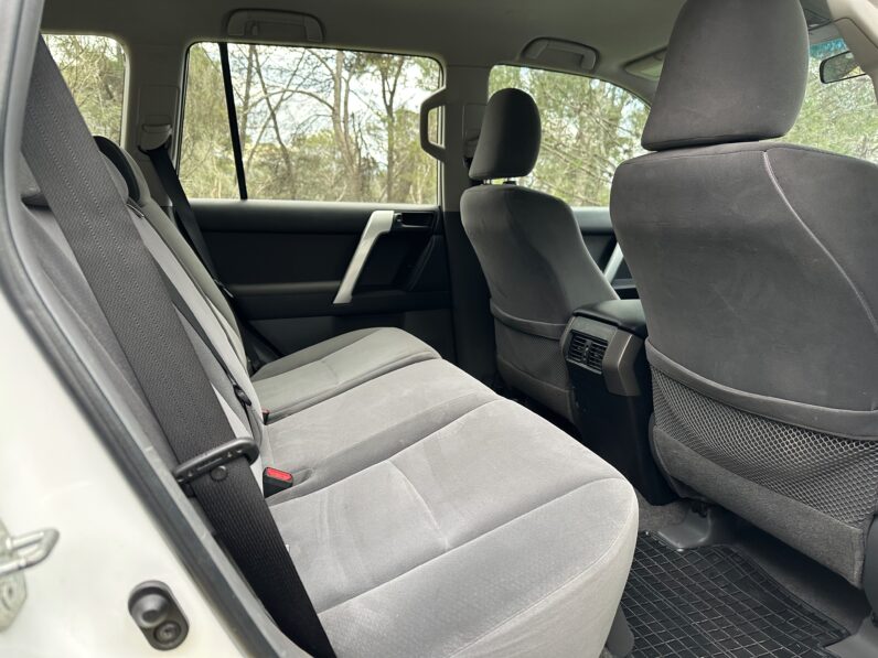 TOYOTA LAND CRUSIER 150