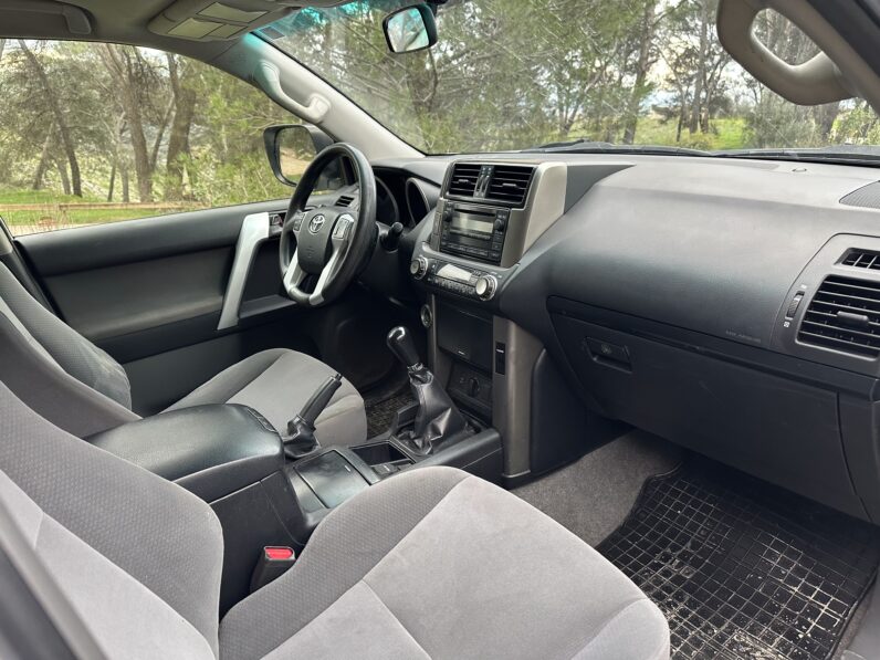 TOYOTA LAND CRUSIER 150