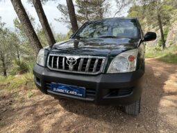 TOYOTA LAND CRUISER
