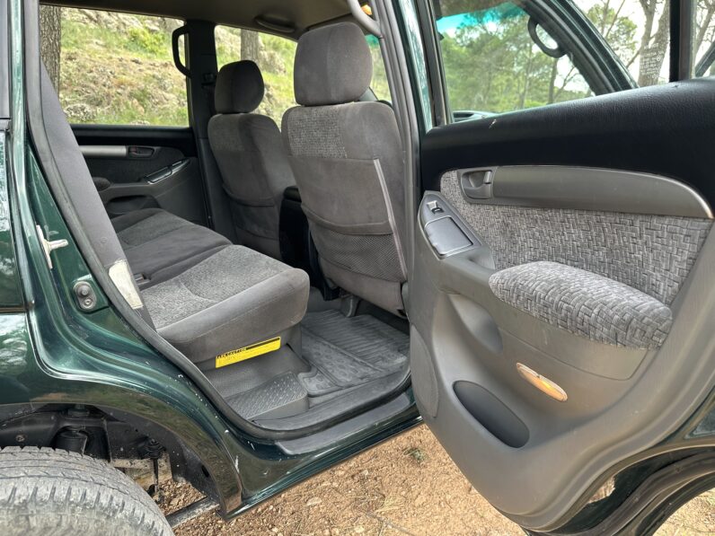 TOYOTA LAND CRUISER