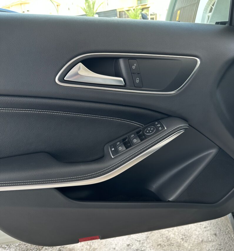 GLA 200I BLANCO