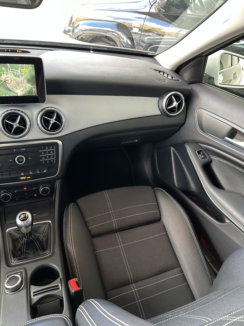 GLA 200I BLANCO