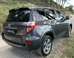 RAV 4 2.2 D-4D Executive