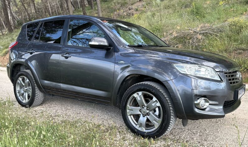 RAV 4 2.2 D-4D Executive