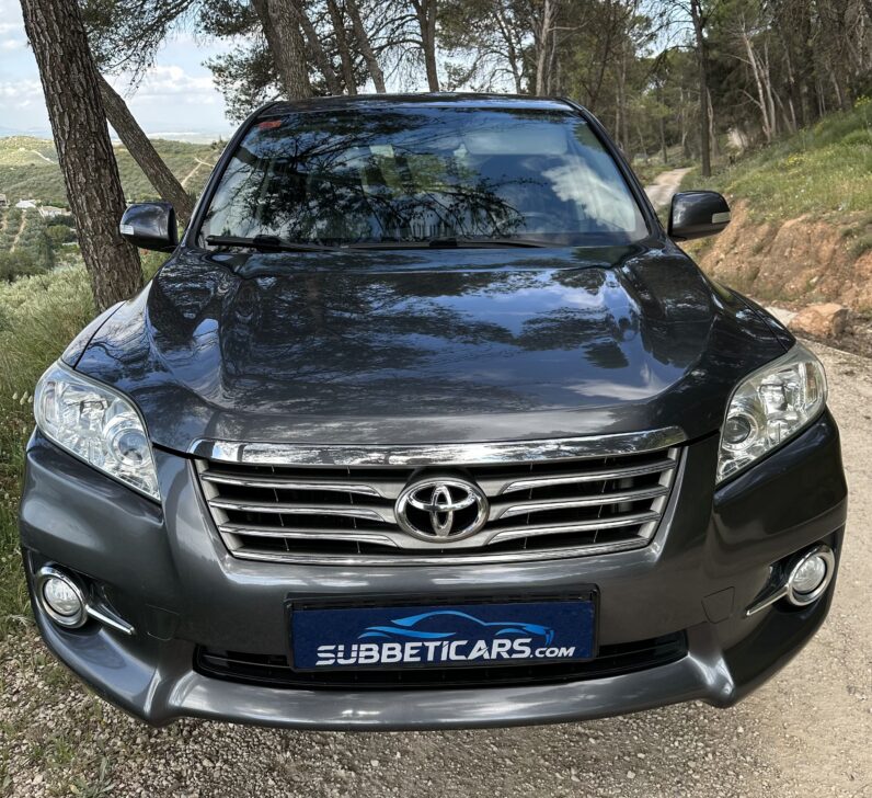 RAV 4 2.2 D-4D Executive