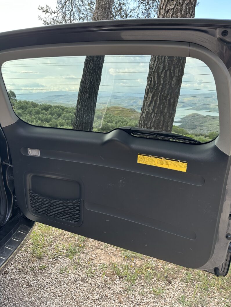 RAV 4 2.2 D-4D Executive