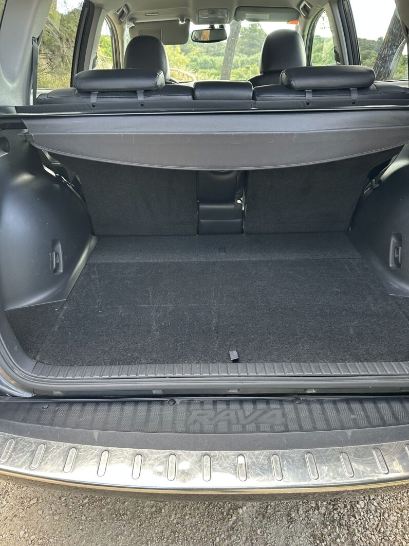 RAV 4 2.2 D-4D Executive