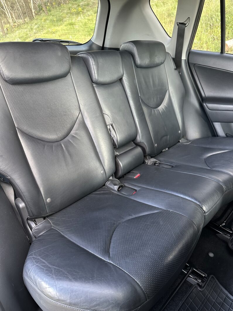 RAV 4 2.2 D-4D Executive
