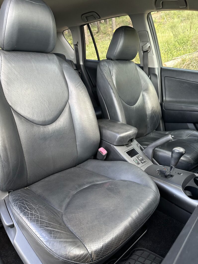 RAV 4 2.2 D-4D Executive