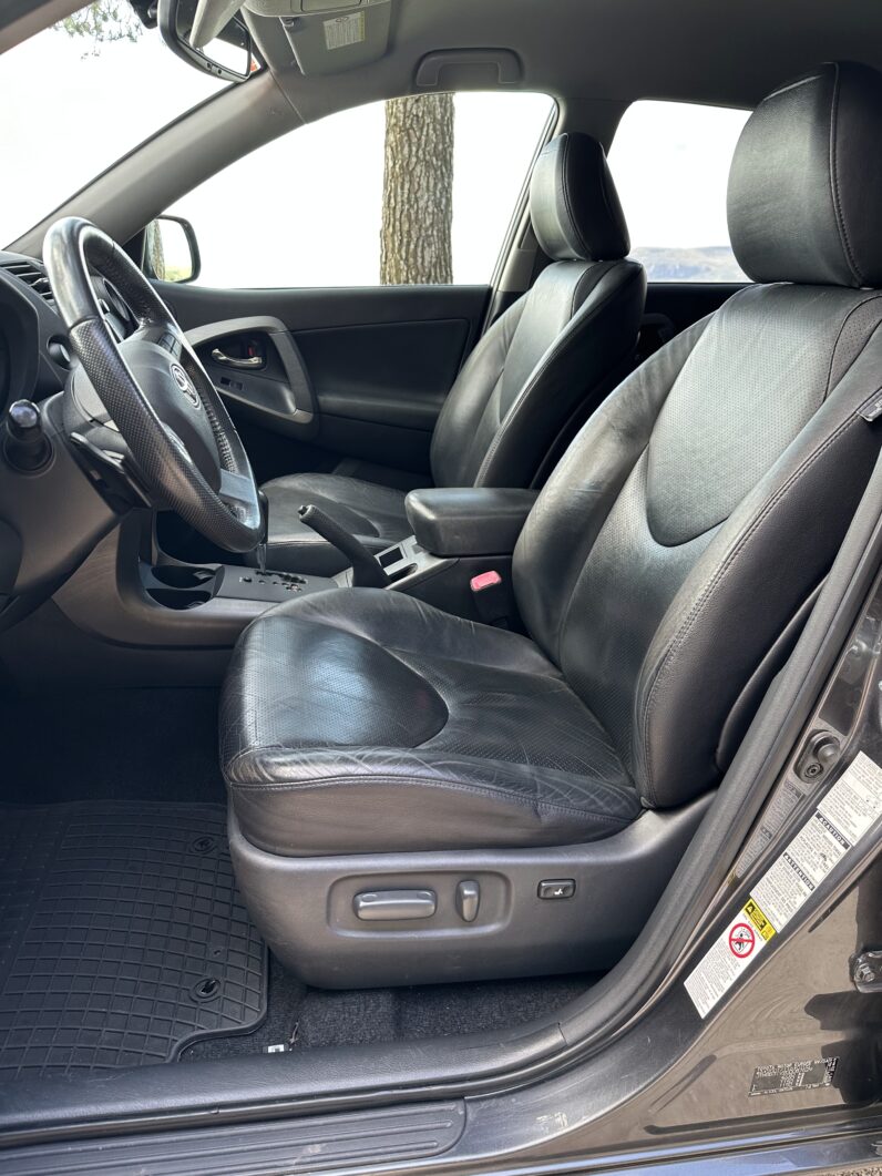RAV 4 2.2 D-4D Executive